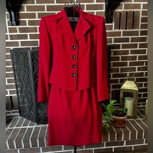 Liz Claiborne petite suit